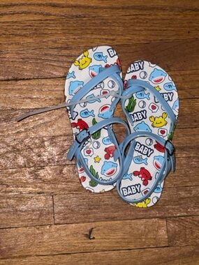 Size 12y- Kid sandals